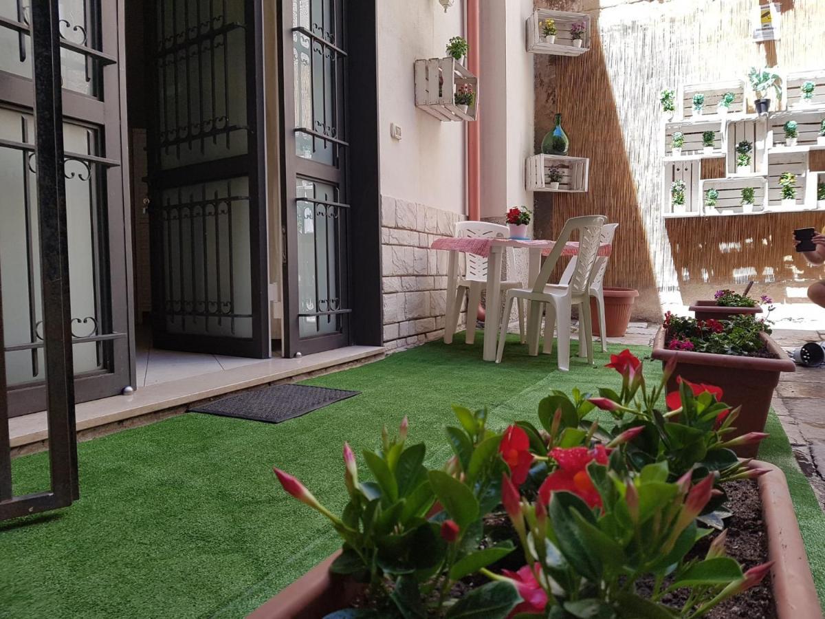 Philos - Appartements & Rooms Taranto Kültér fotó
